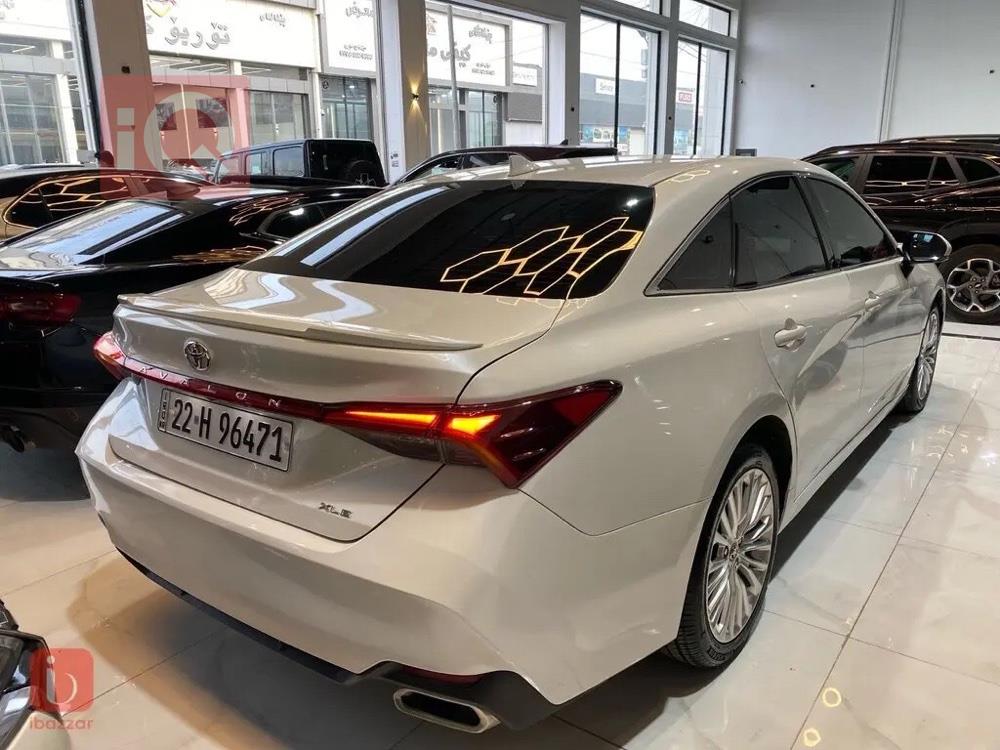 Toyota Avalon